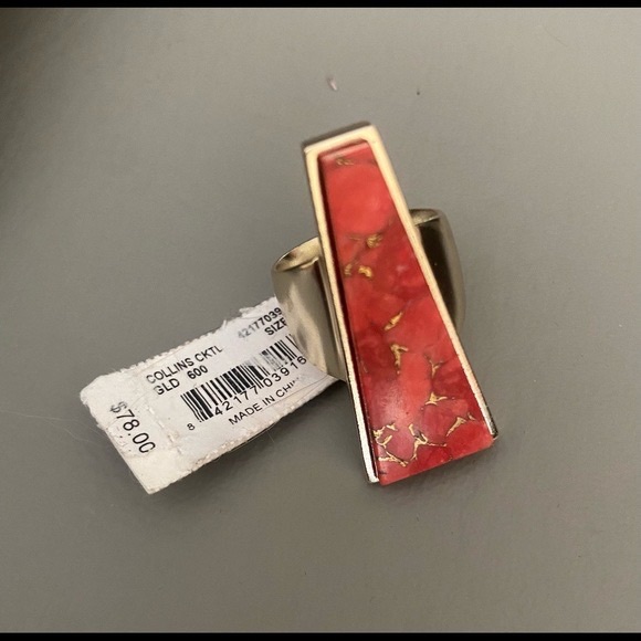 Kendra Scott new with tags Colllins cocktail ring size 8 - Picture 2 of 4